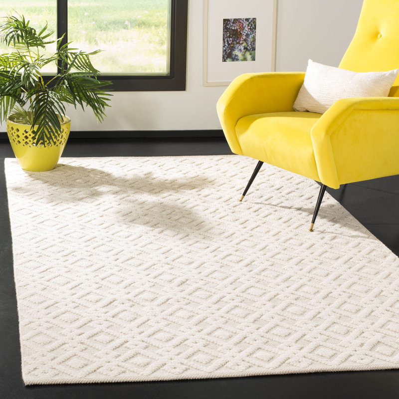 Vermont Hand Woven Wool/Cotton Geometric Rug in Ivory, Rectangle 6' x 9'
