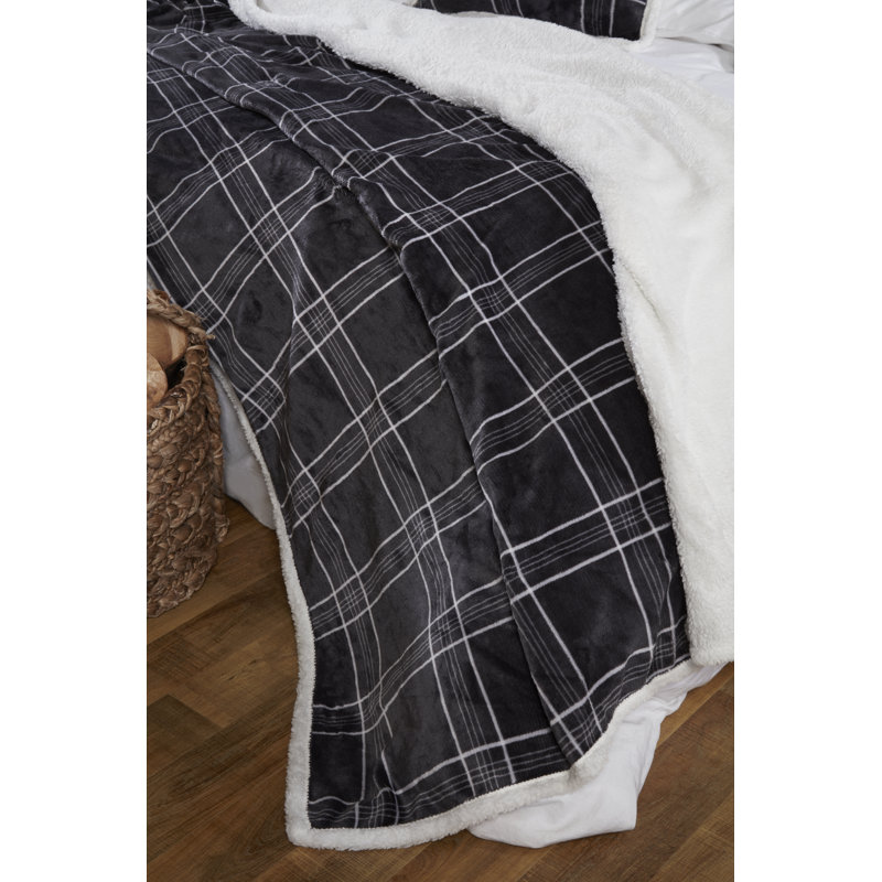 Hoy Knitted Throw Blanket, Grey
