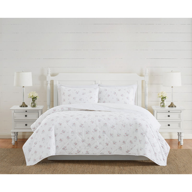 Rosebury Sateen Floral Quilt, King Quilt + 2 King Shams