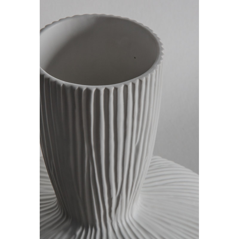 Kiri Handmade Ceramic Table Vase