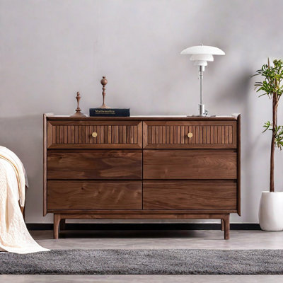Buffet simple avec tiroirs de rangement