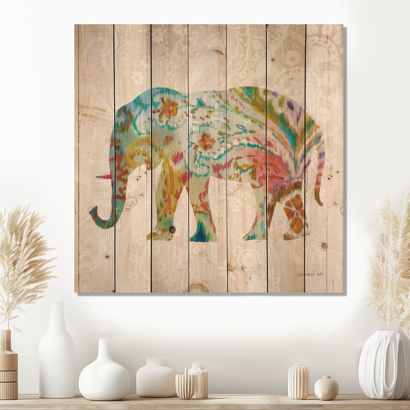 Boho Paisley Elephant II - impression bohémienne et éclectique sur bois de pin naturel, H 46 po x l 46 po x P 1,5 po