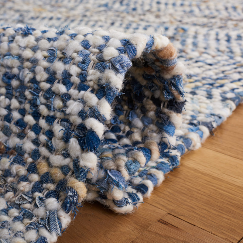Treece Handmade Flatweave Wool/Cotton Area Rug in Blue/Ivory, Rectangle 3' x 5'