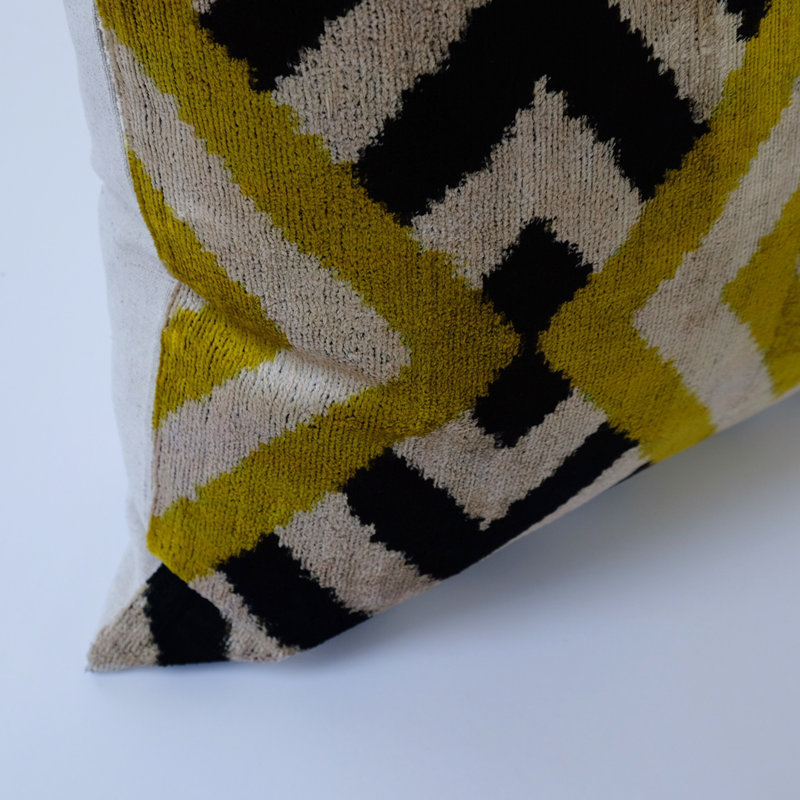 Eve Silk Square Pillow Cover & Insert