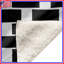 Couvertures damier noires et blanches-130658011
