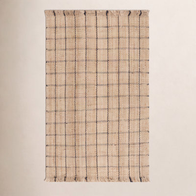 Hand-Woven Geometric Jute Rug