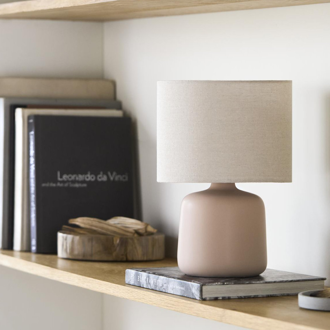 Pramit Ceramic Table Lamp, Pink