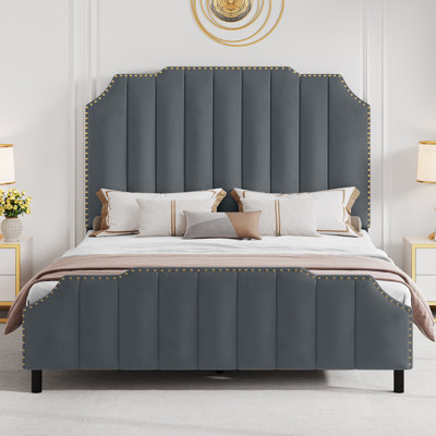 Lit plateforme en tissu d'ameublement