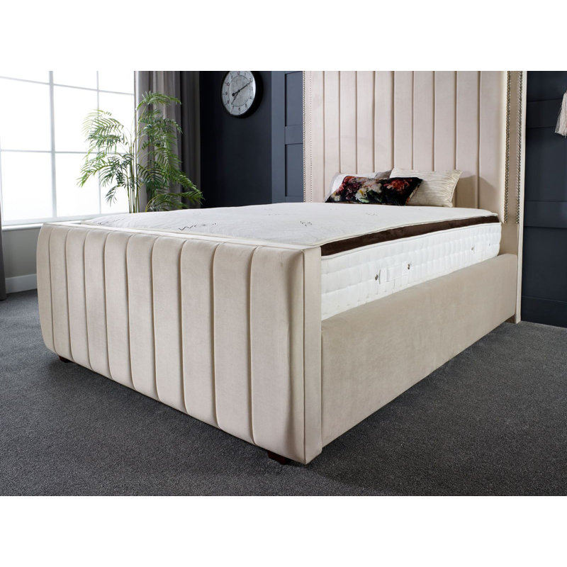 Ambreanna Upholstered Bed, Small Double (4')