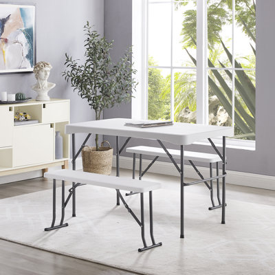 Ensemble de table et banc en résine