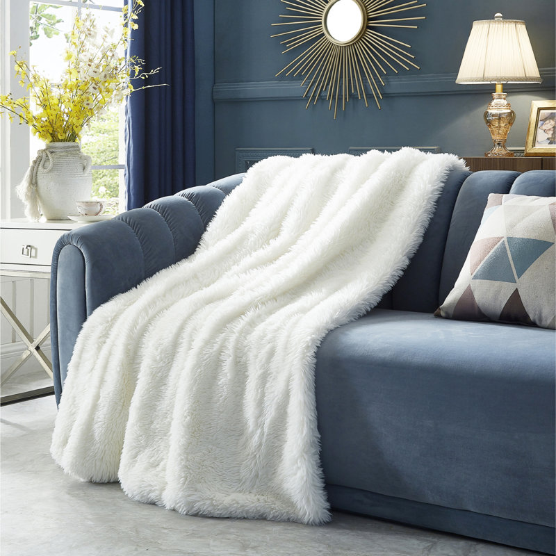 Mir Faux Lamb Fur Throw Reverse Micromink 50" x 60", White