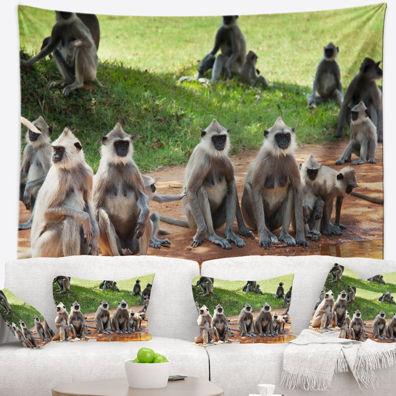 Tapisserie de singes africains en sri lanka, H 32 po x l 39 po