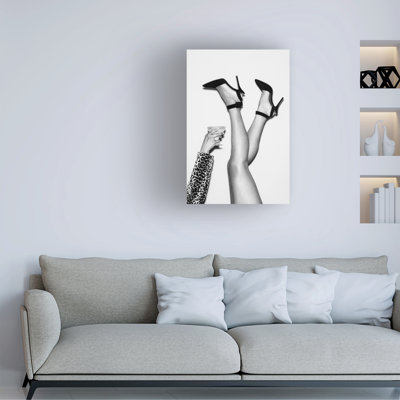 Art sur toile, pieds dans l'air, pictufy studio III