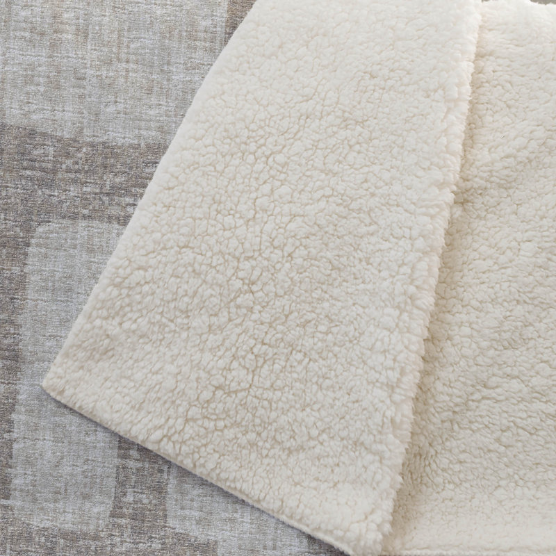 Couverture en sherpa neutre One Pixie Street 50 po x 70 po, neutre, Moka