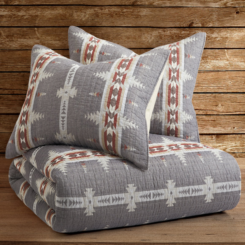 Corrales Quilt Set, Queen Quilt + 2 Shams