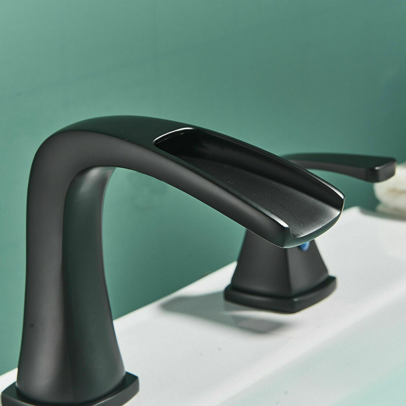 2-handle Bathroom Faucet with Drain Assembly, Matte Black