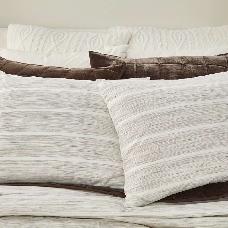 Splendid Quinn Duvet Set, King Duvet Cover & Insert + 2 King Shams