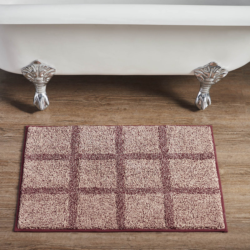 Connell Burgundy and Tan Cotton Bath Mat, 20" x 30"