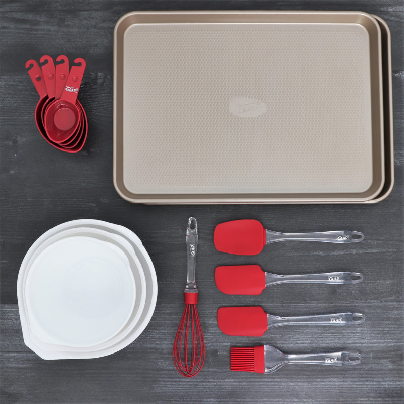 Glad 14 Piece Non-Stick Cookie Kit Large in Red and White