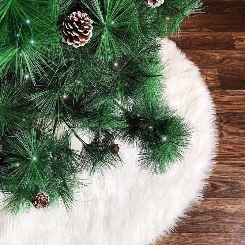 Faux Fur Tree Skirt