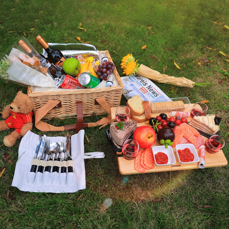 Wicker Picnic Basket