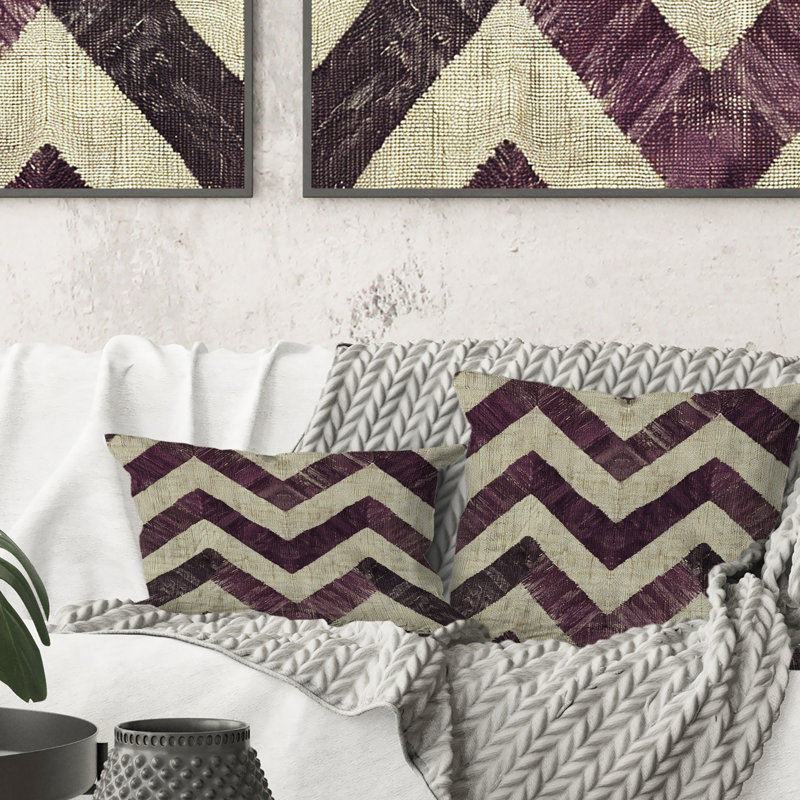 Coussin lombaire mauve traditionnel à chevrons mauve et traditionnel