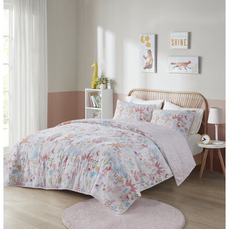 Iris Woodland Animals Reversible Cotton Quilt Set, Twin Quilt + 1 Standard Sham