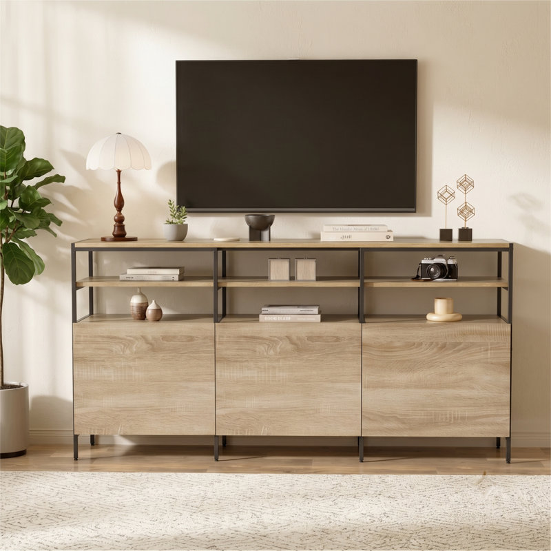Buffet 66,7 "avec 3 portes et tablette ouverte, crédence moderne en bois avec base en acier et pieds réglables pour la salle à manger ou le salon