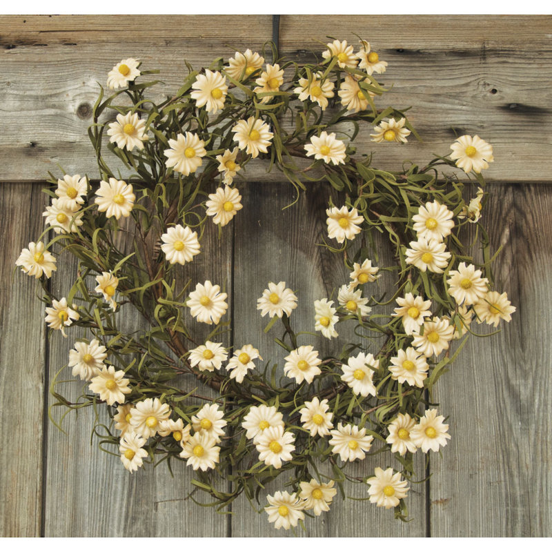 Faux Daisy Twig 18'' Wreath