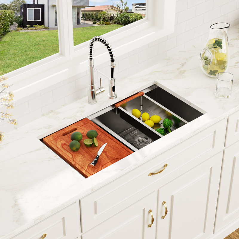 Évier de cuisine en acier inoxydable à cuve double encastrable de calibre 16 avec des accessoires de 33 pouces Workstation Ledge 50/50