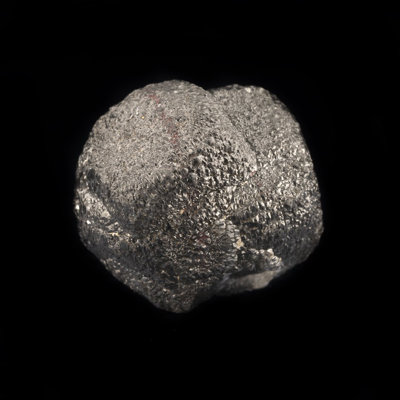 Diamant noir brut / 71,19 carats