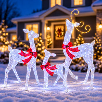 Décoration de Noël extérieure en forme de famille de rennes lumineux de 1,6 m (5,2 pi) avec lumières blanches froides (3 pièces).