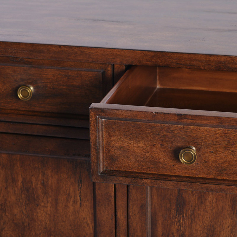 Lincoln Sideboard, Country