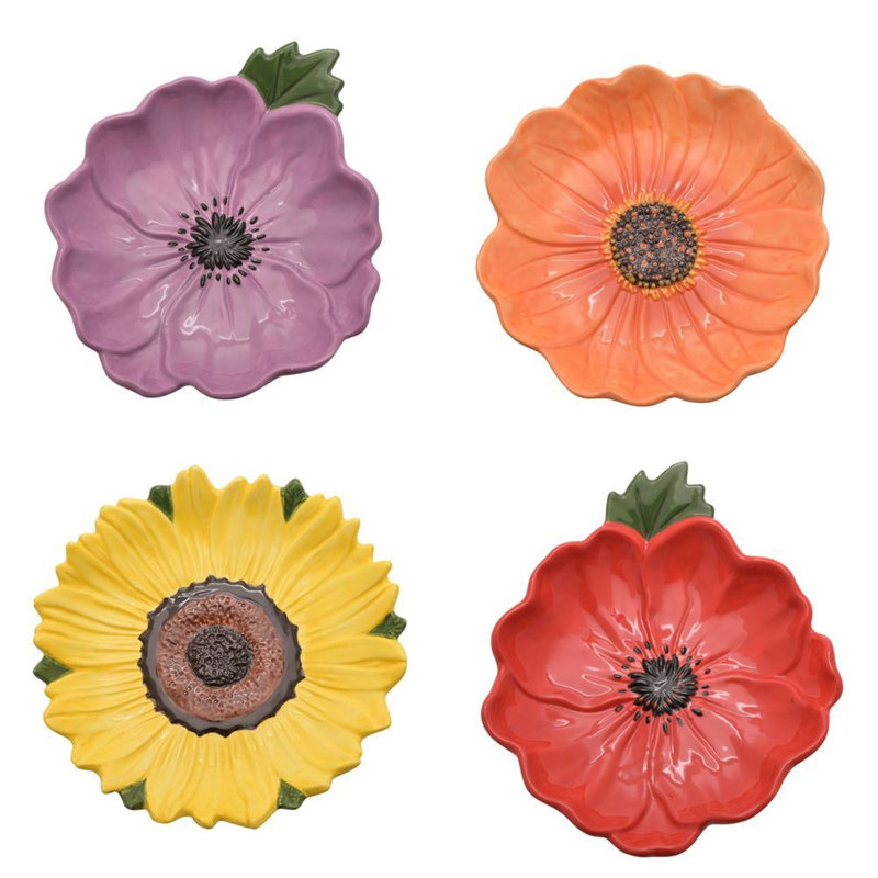 Set of 4  Bright Flower Plates