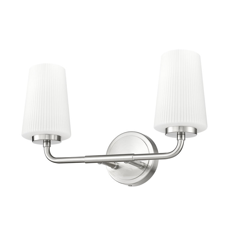 Coiffeuse Mathieson, H 9,5 po x l 16 po x P 6,5 po, Deux lumières, Nickel brossé