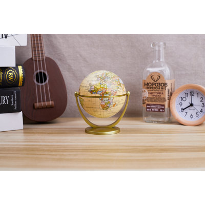 Globe terrestre antique