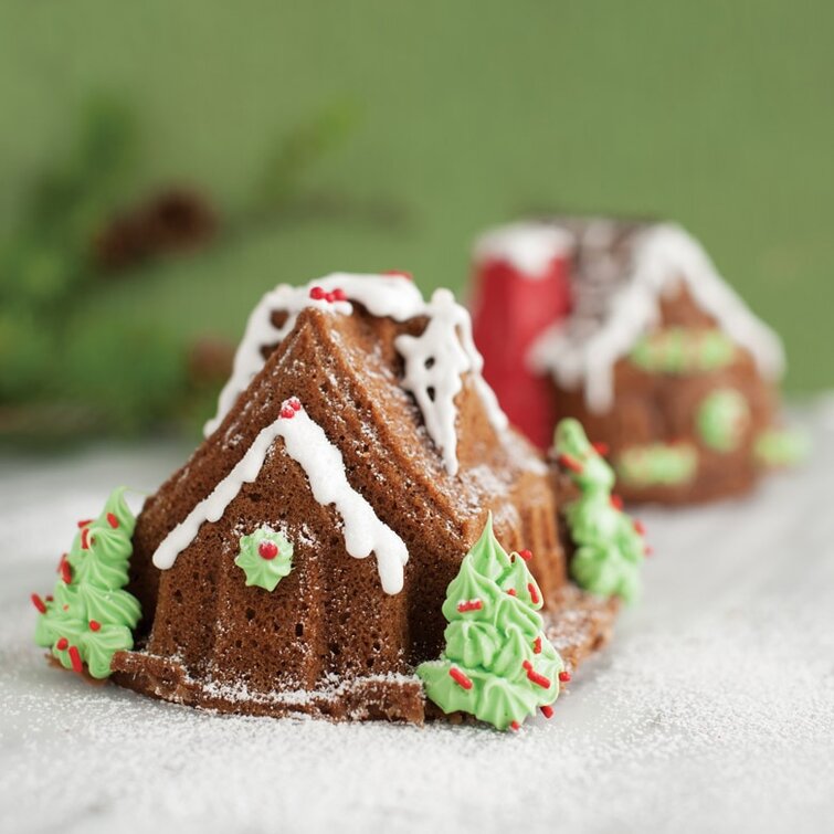 Nordic Ware Duet Gingerbread House Pan