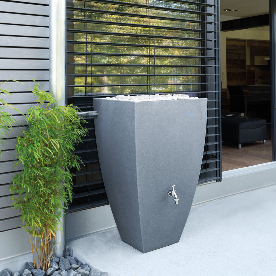 Charles Bentley 100L Polyethylene Plastic Planter Rain Barrel and Hose