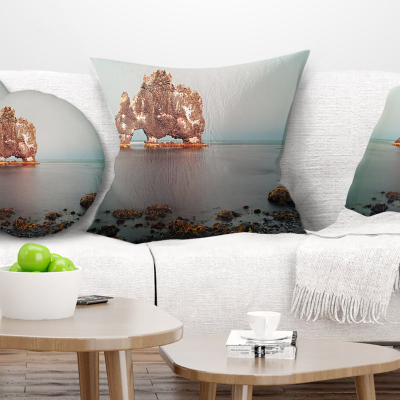 Coussin Rock Sea Symbole en Islande - Sea & Shore, 16 po x 1 po, Carré
