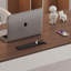 Bureau rectangulaire blanc massif en bois manufacturé avec 2 tiroirs-108976639