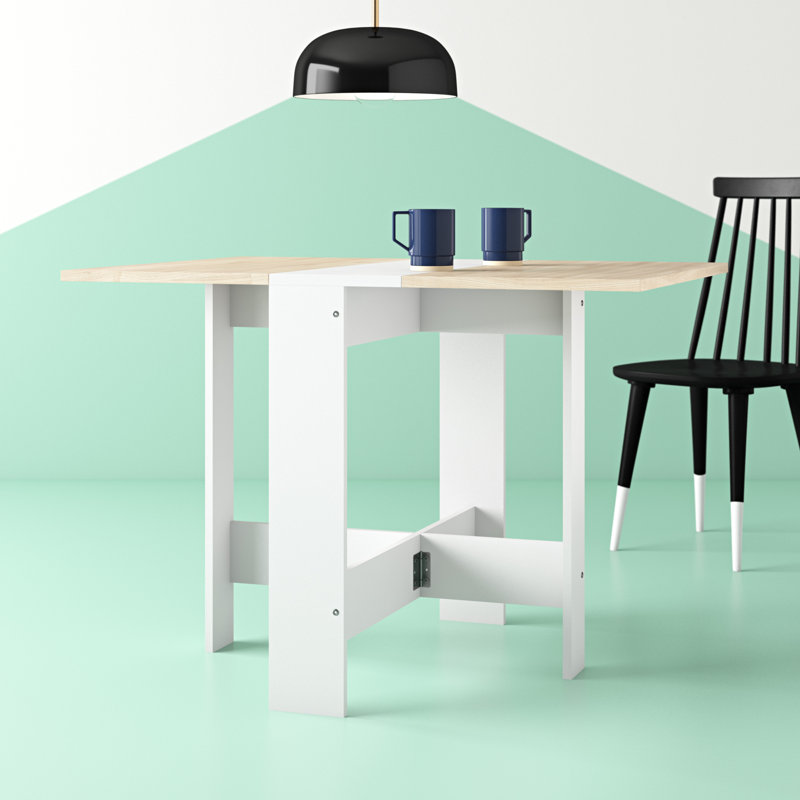 Vatasha Dining Table, White/Natural Oak