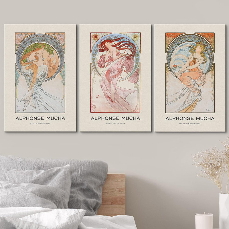 Ensemble de 3 pièces florales d'Alphonse Mucha, Toile tendue, H 36 po x l 24 po x P 1,5 po