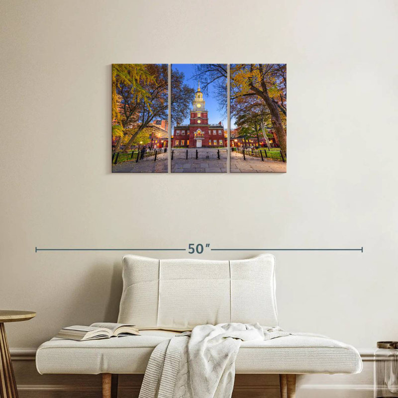 Independence Hall, 20" H x 33" W
