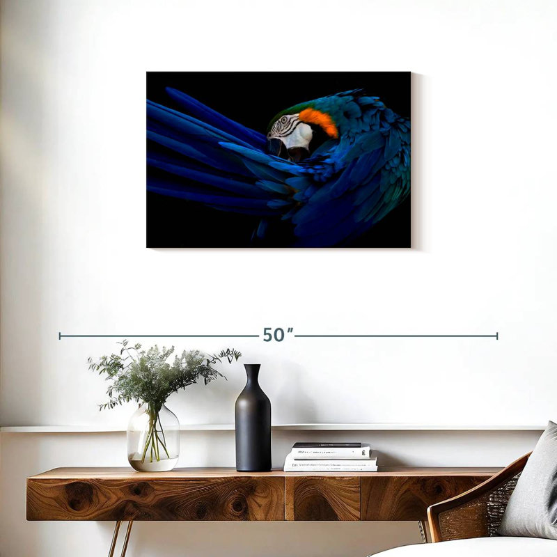 Majestic Macaw, 20" H x 30" W