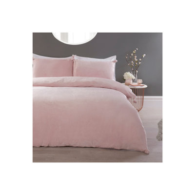 Susie Polyester Solid Colour Duvet Cover Set with Pillowcases Included
