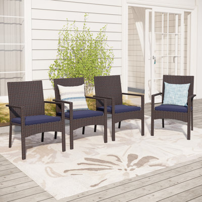 Chaise de patio avec coussin Mcgahan