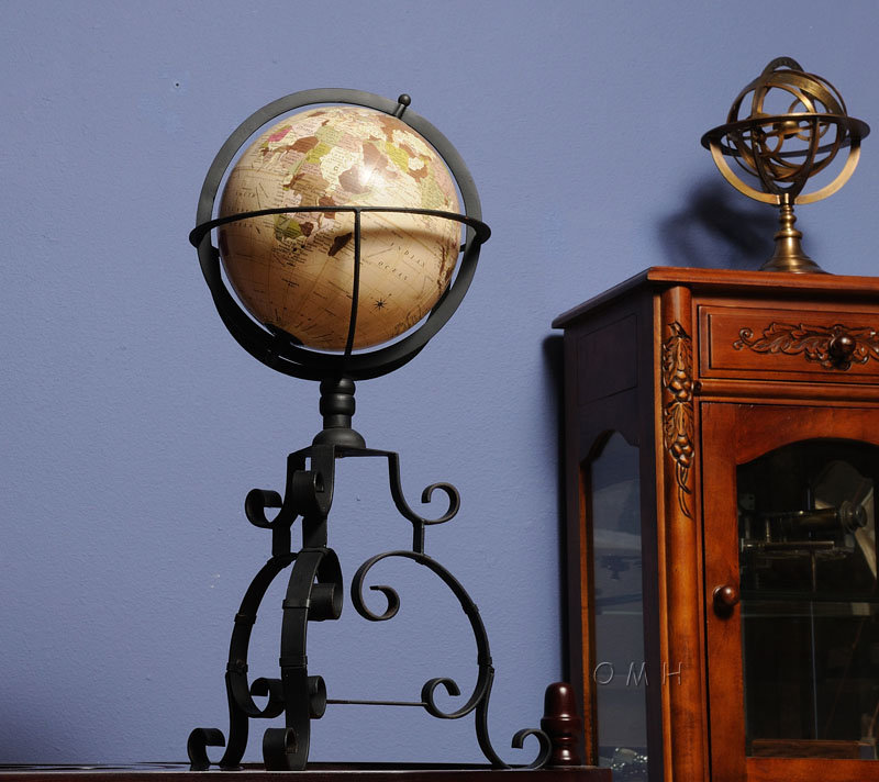 Wood Floor Globe