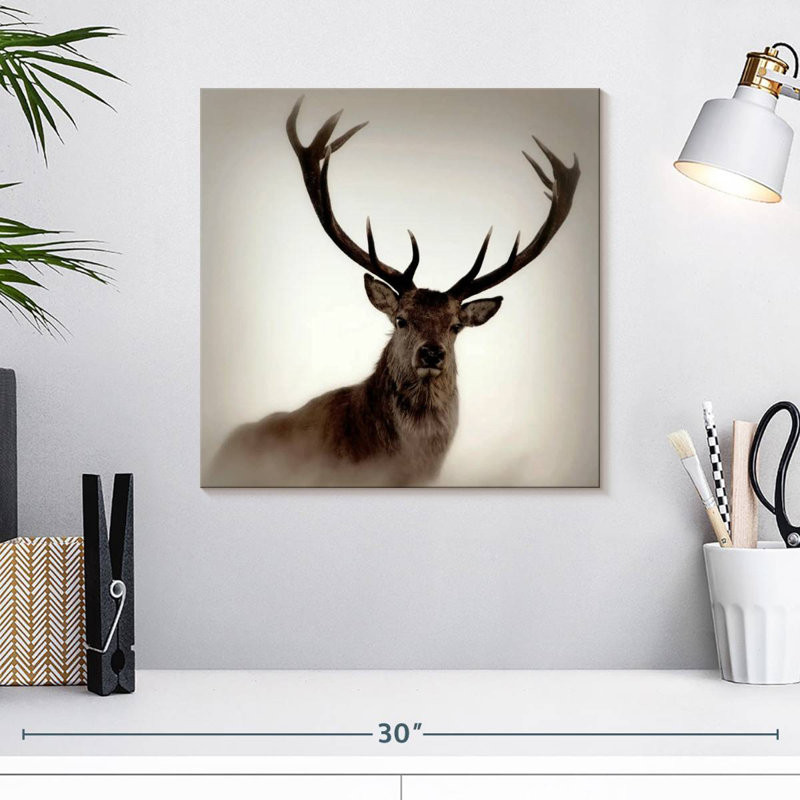 Cerf Crowle, H 16 po x l 16 po