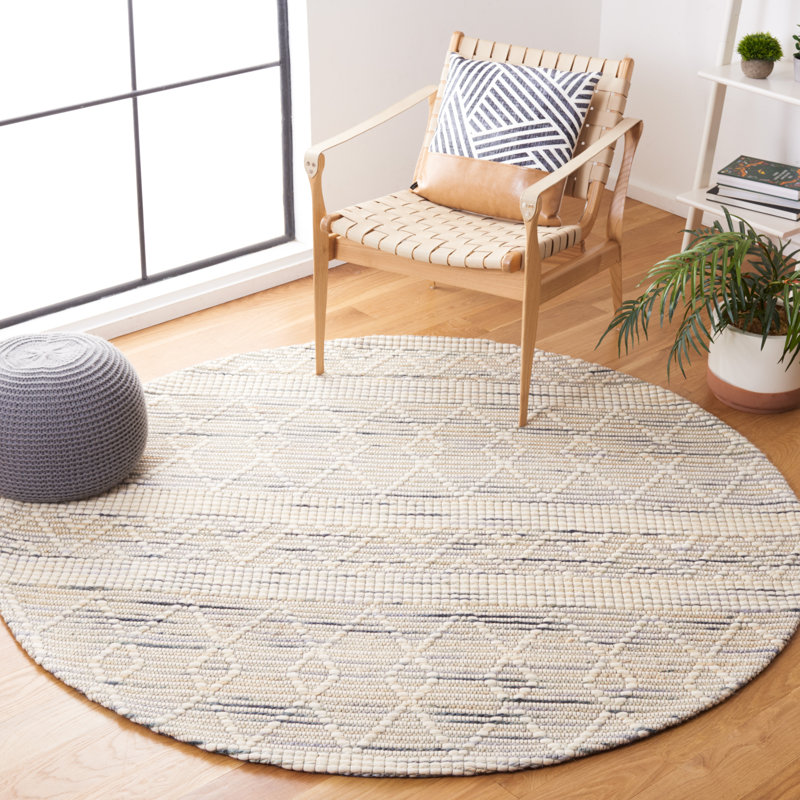 Fleeton Hand Woven Geometric Area Rug, Round 6'