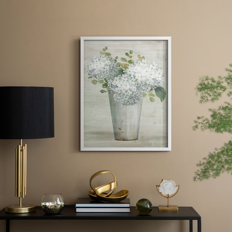 «Simply Hydrangeas II», reproduction encadrée - bois massif, H 11 po x l 9 po, Blanc